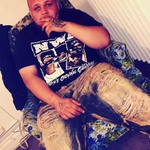 Meet your Posher, Alec